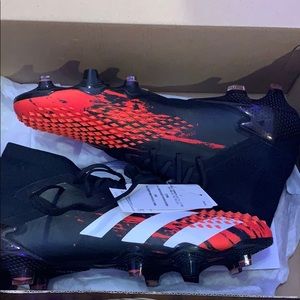 ADIDAS SOCCER CLEATS